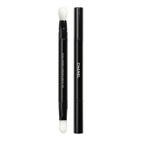 chanel dual concealer brush|LES PINCEAUX DE CHANEL Retractable Dual .